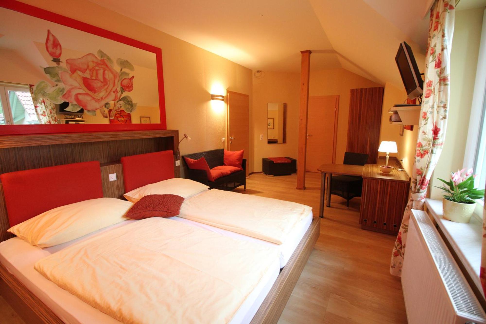 Rosenhotel - Serviced Apartments Zwentendorf المظهر الخارجي الصورة